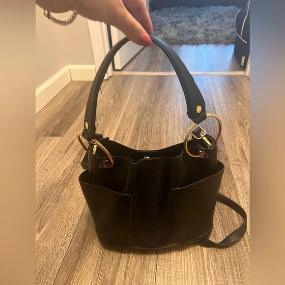 Steve Madden Black Bucket Bag Crossbody  Gold Hardware - Picture 2 of 9